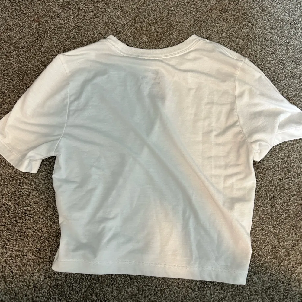 Nike White Tee - Image 3