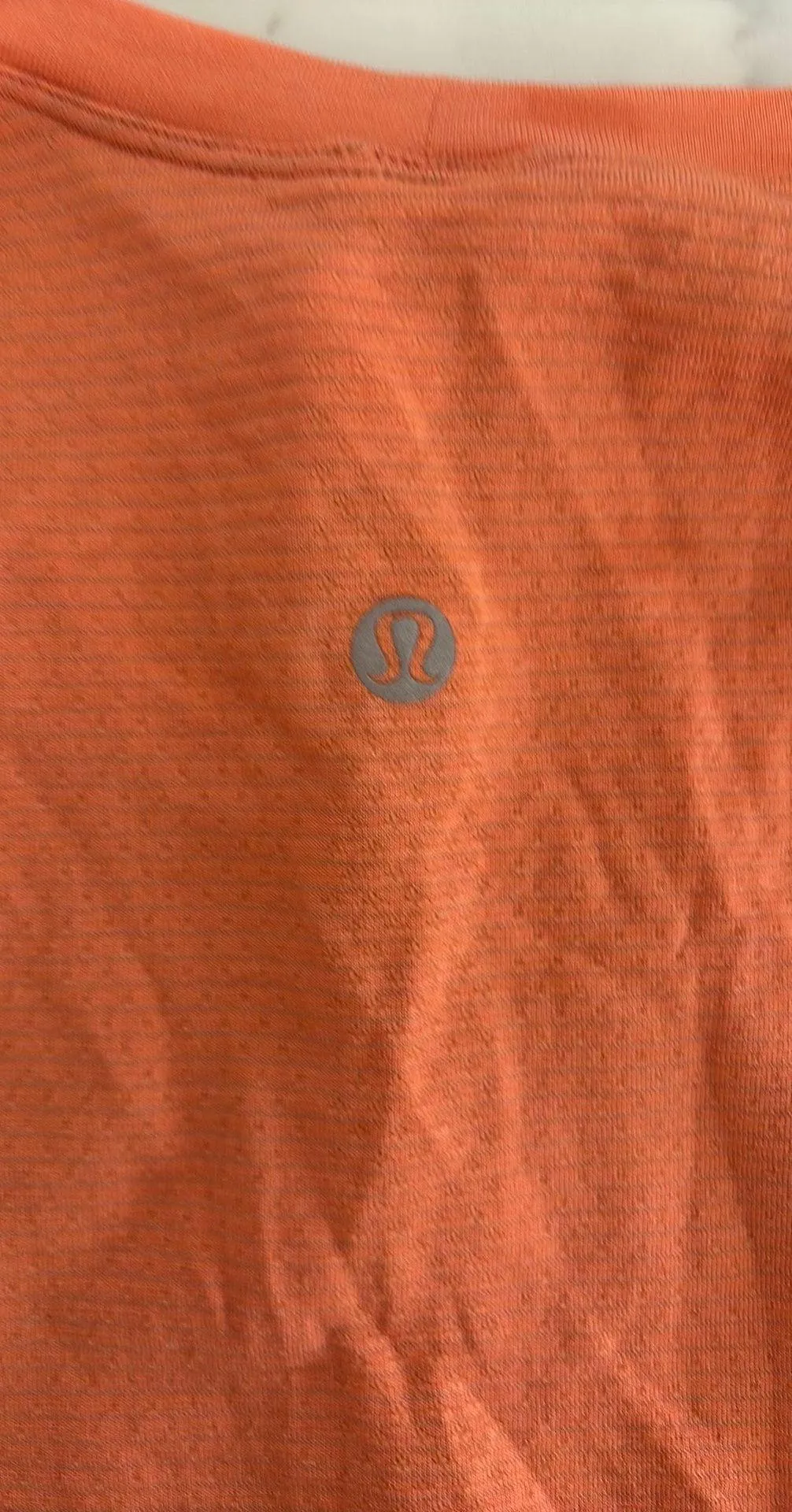 salmon colored swiftly tech - Image 5