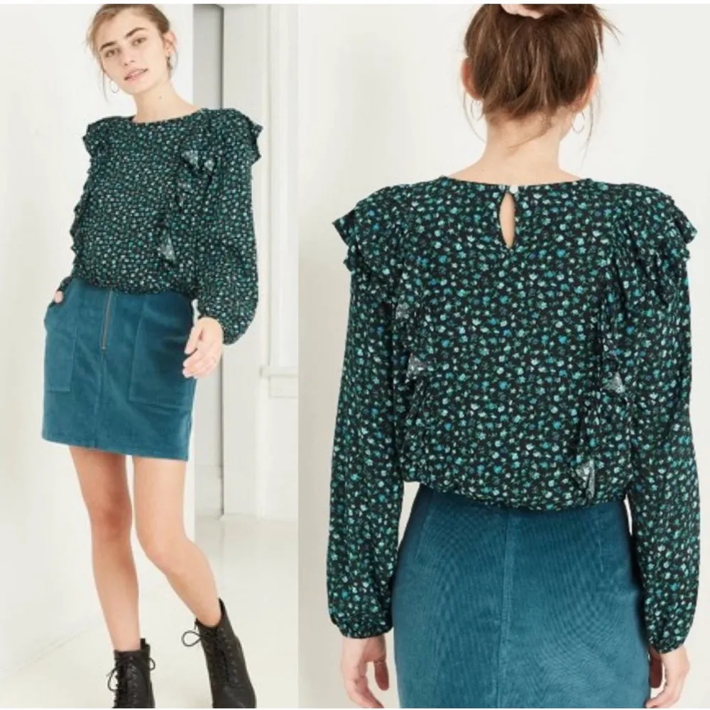 WILD FABLE Blouse Size Large NWT Floral Ruffle Blouson Puffly Long Sleeve Blue - Image 2