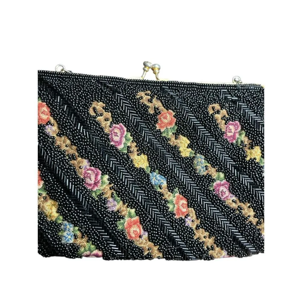 Vintage Beaded Handbag Black Beads Over Tapestry Kiss Lock Clasp Single Handle Black - Image 4