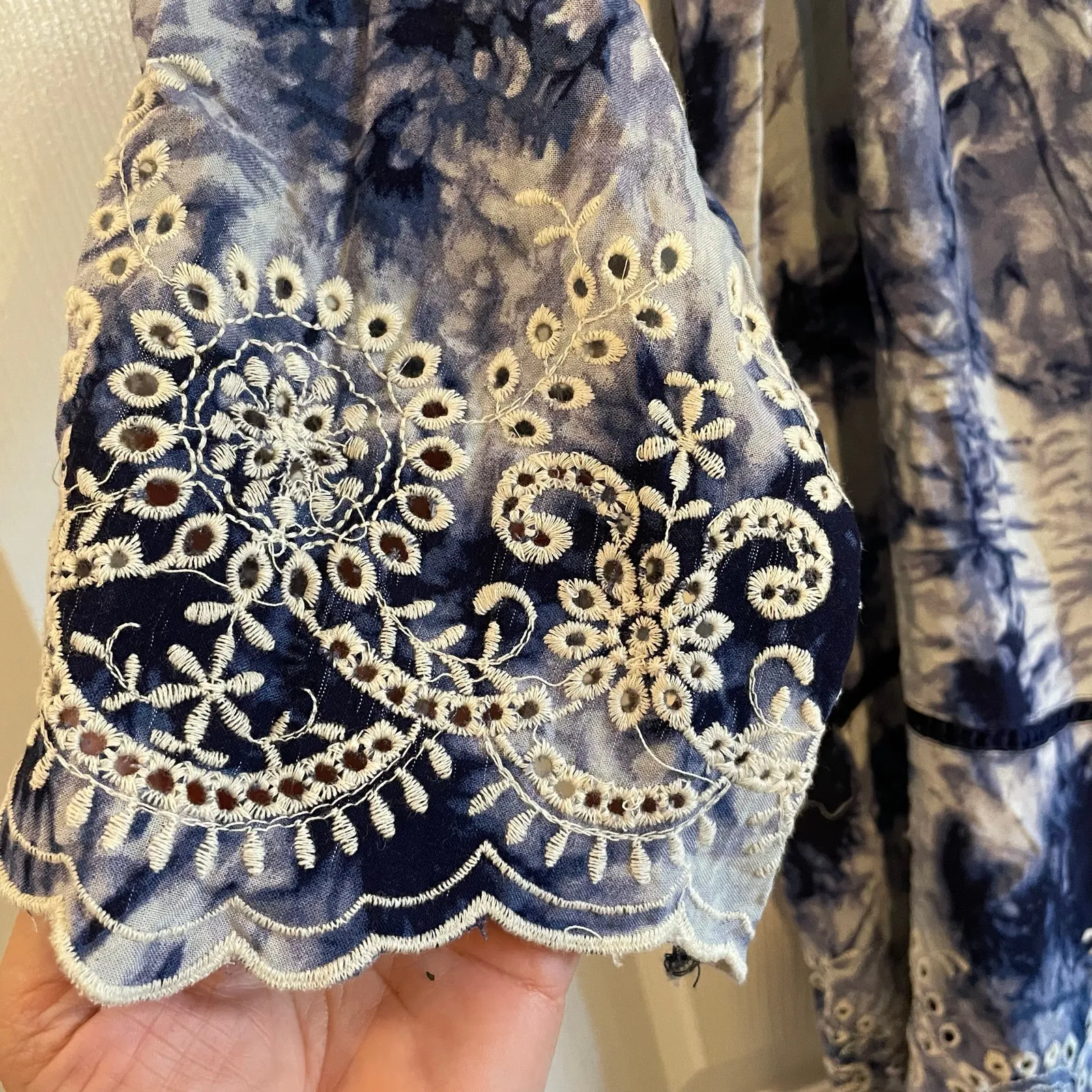 NWT Romeo+Juliet Couture Tie Dye Off The Shoulder Shift Dress Size L - Image 4