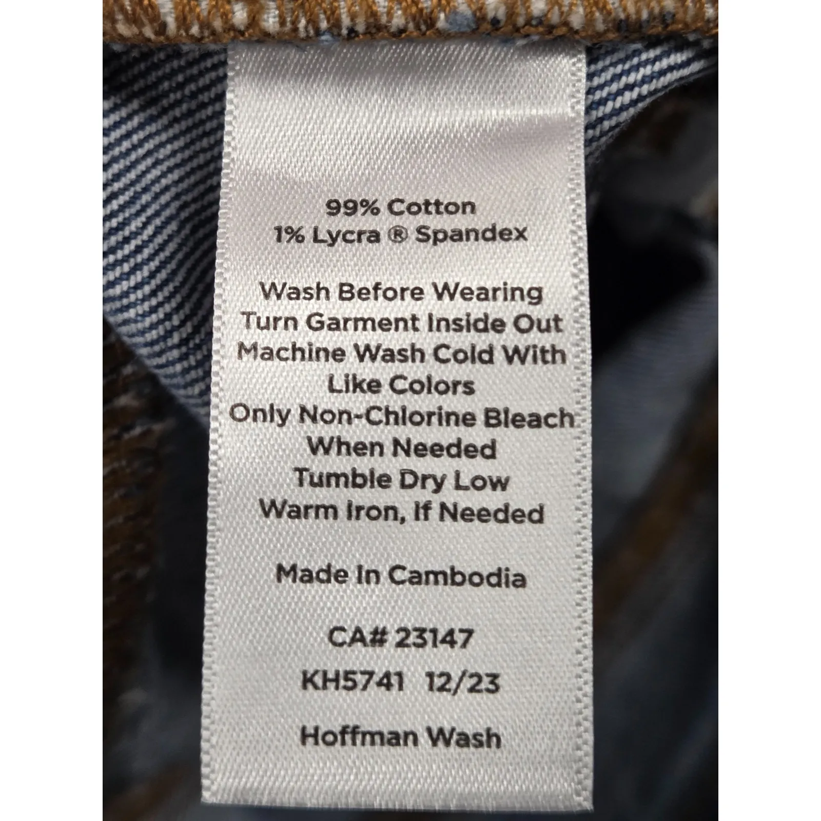 Talbots Wide Leg Crop Jeans In Hoffman Wash Size 12 Ombre Blue - Image 3