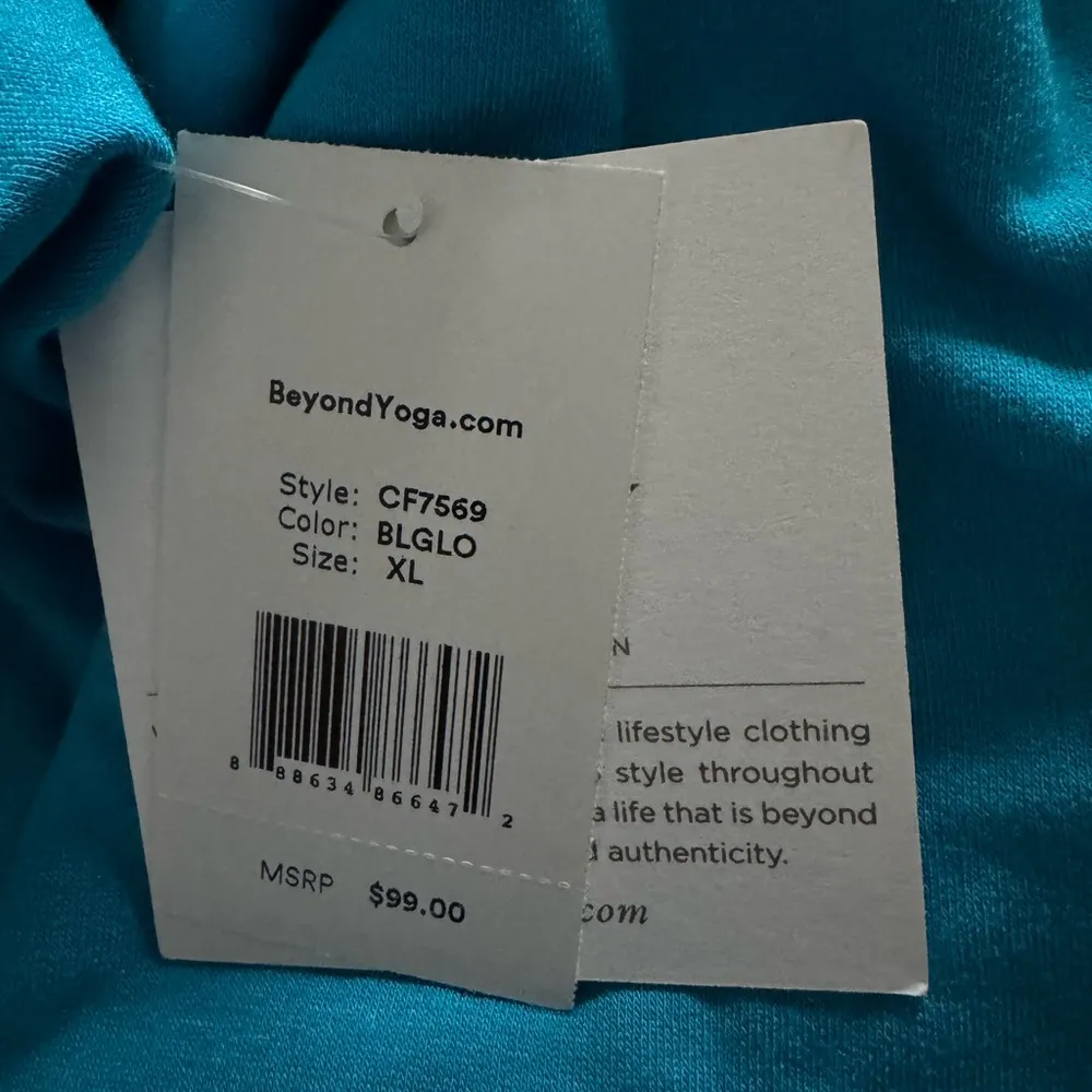 BEYOND YOGA ALL TIME CROPPED PULLOVER Turtleneck Blue NWT - Image 4