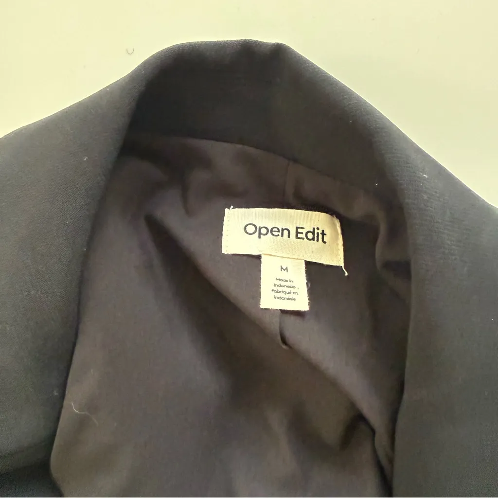 OPEN EDIT Black Blazer Size medium - Image 6