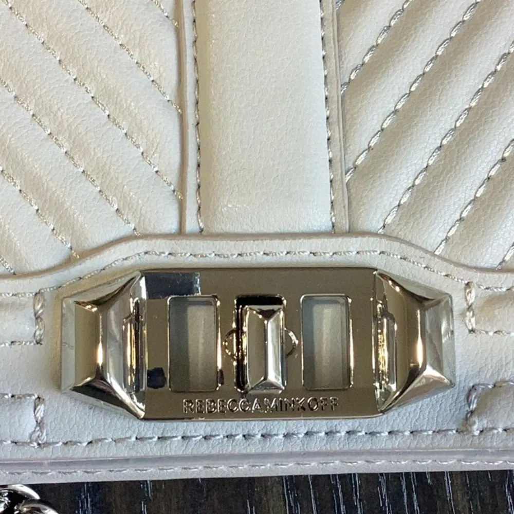 Rebecca Minkoff Gray Chevron Quilted Leather Mini Love Crossbody NWT - Image 3