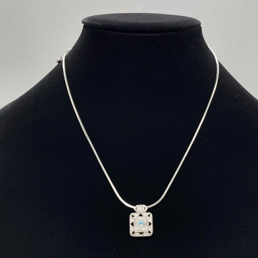 Premier Designs Crystal Pendant on Silver Plated Chain - Image 3