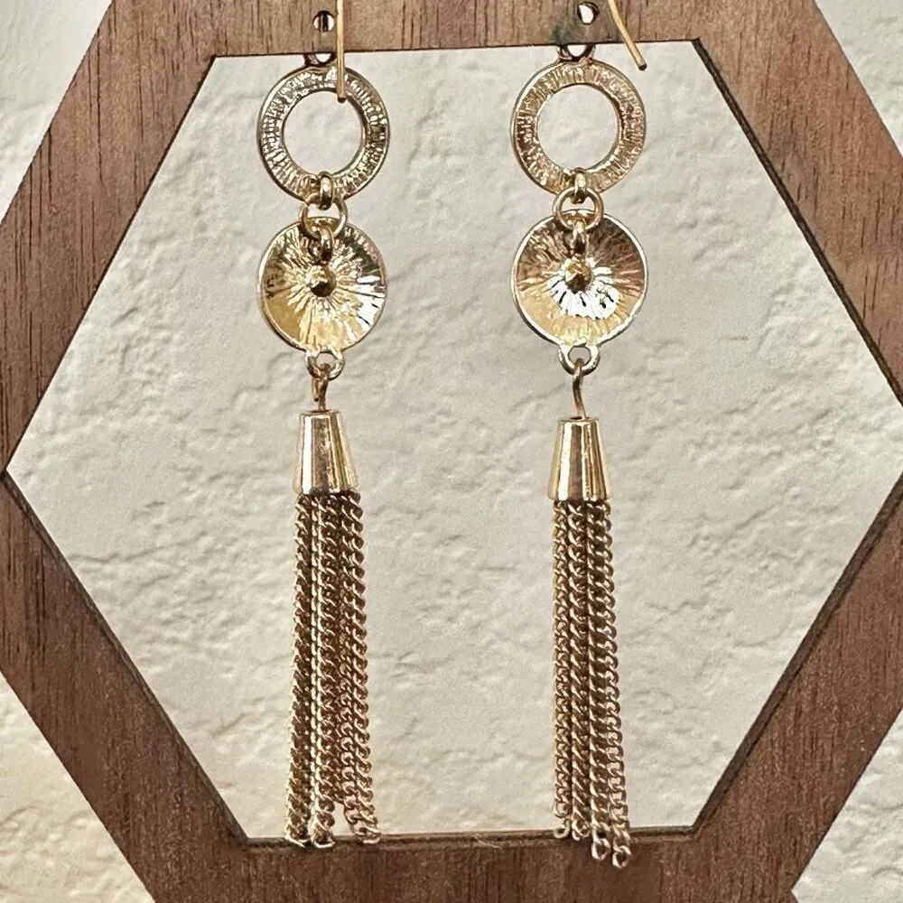 Gold tone tassel chain drop earrings - Image 2