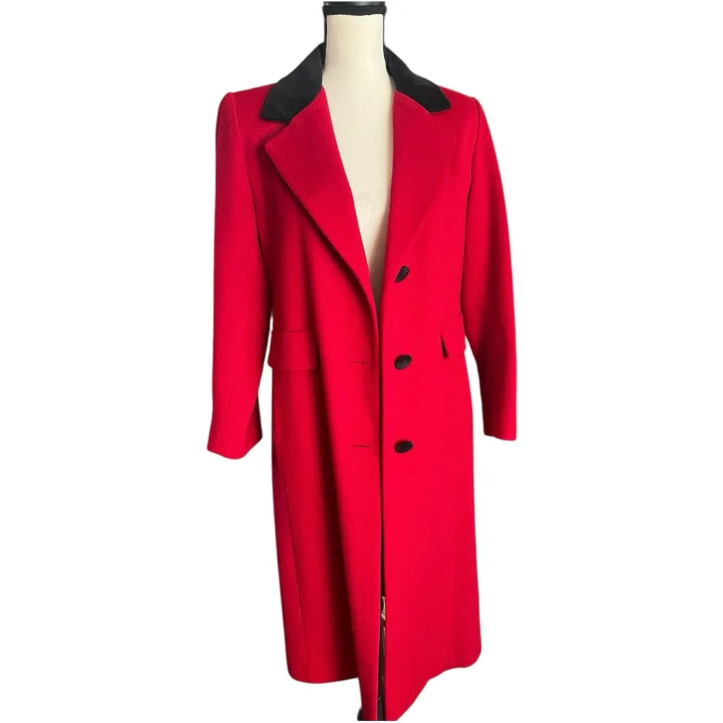 VTG. MDP Mario De Pinto Red 100% Wool with Black Velevt Collar. SZ.L. Size L - Image 3