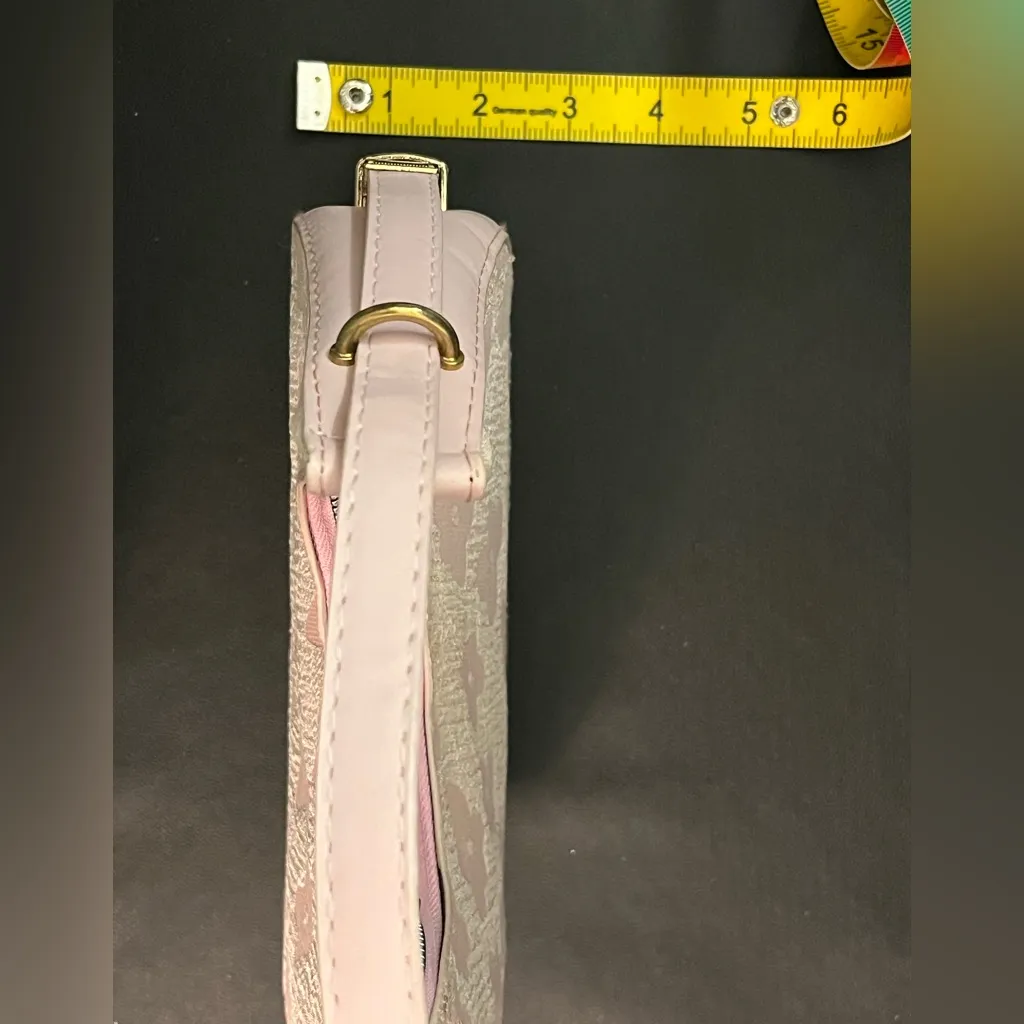 Elegant Pink Floral Women's Handbag (COPY) - Image 6