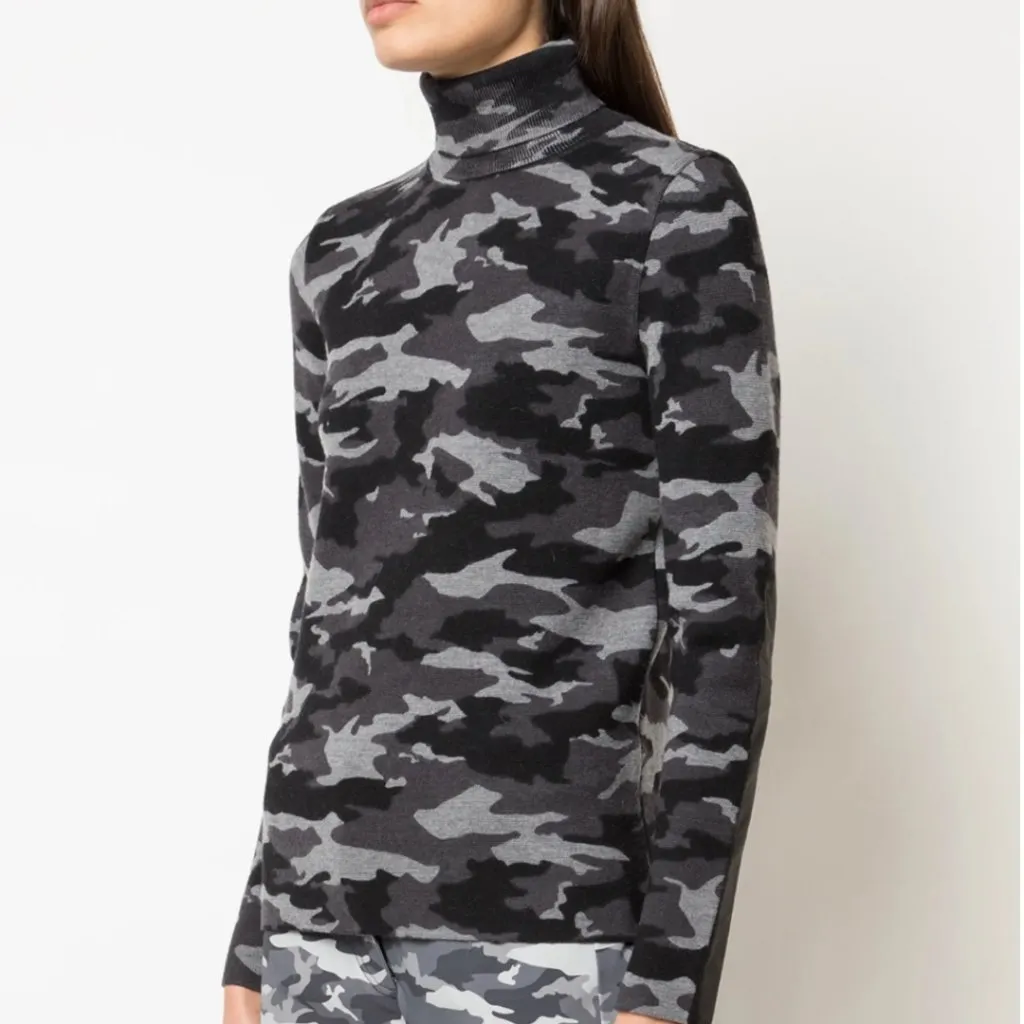 Aztech Mountain Matterhorn Turtleneck Sweater Size 1 Small 100% Wool Black Camo Gray - Image 2