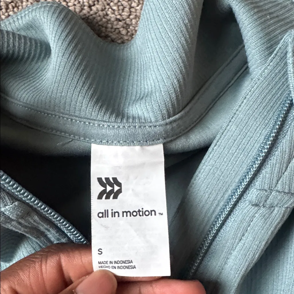 All In Motion Active Lounge Set SIZE XS/S - Image 4