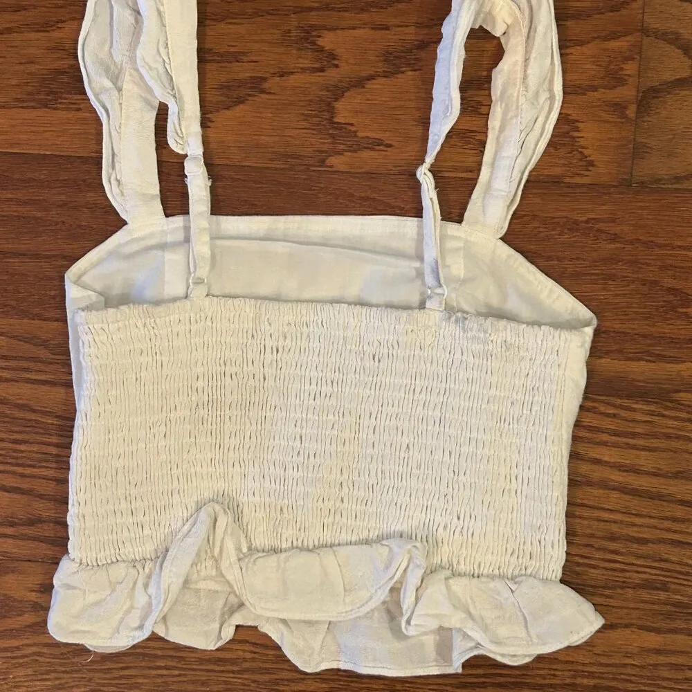 Do+Be Milkmaid Crop Top Ruffle Sleeve Smocked Size Small in pristine condition - Image 5