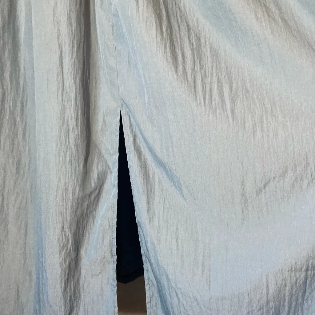 Light Blue Button - Image 3