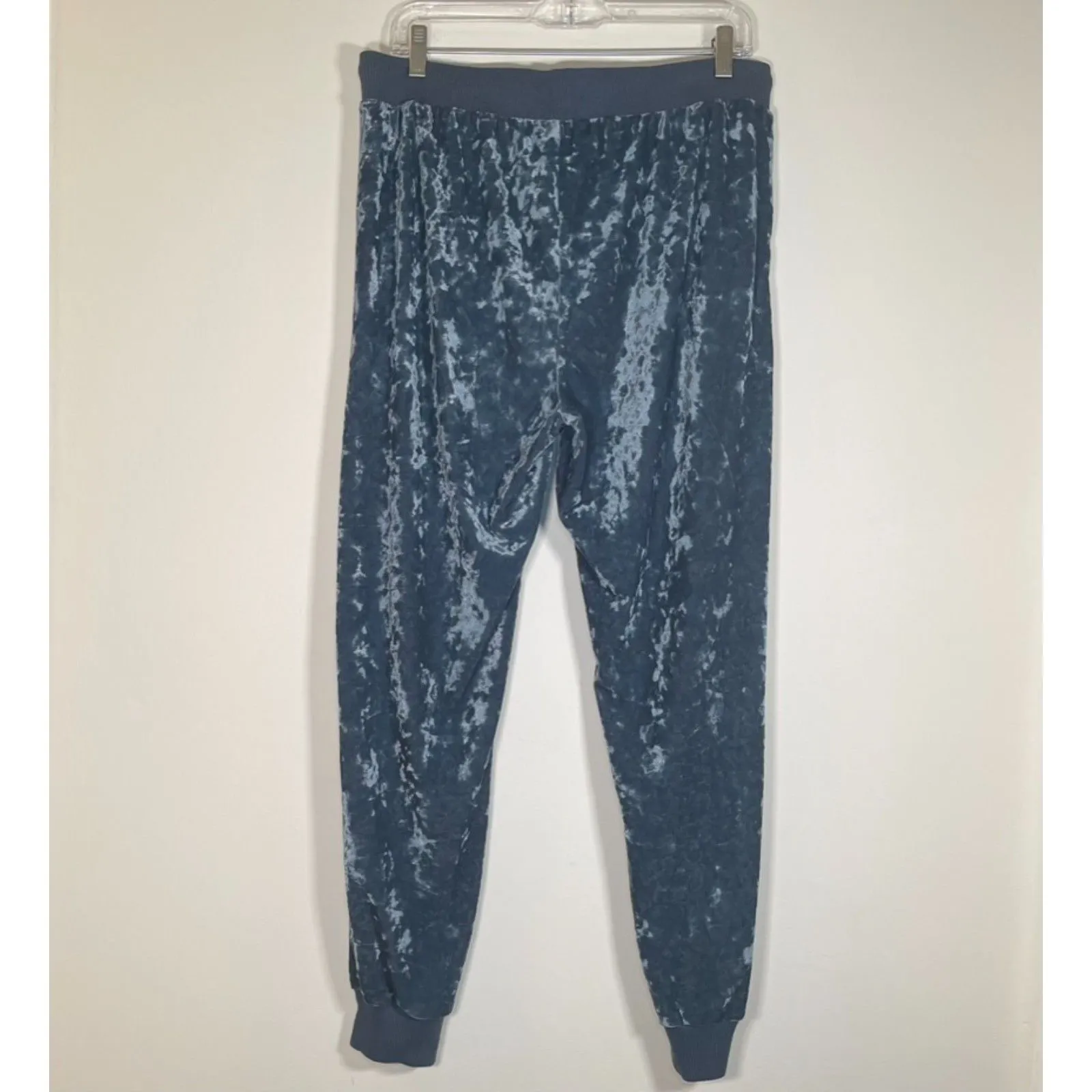 Aerie | Blue Crushed Velvet High Rise Joggers | Medium - Image 2