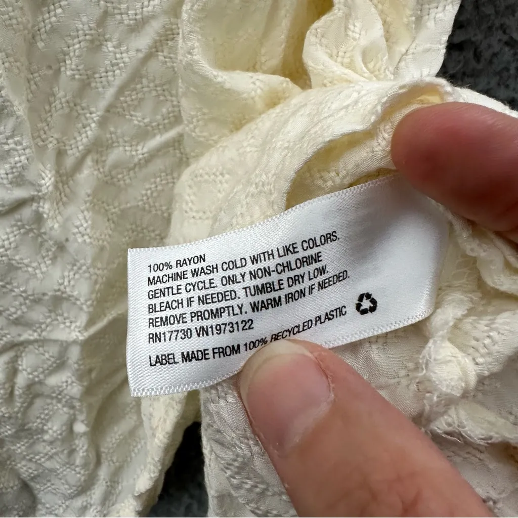 NWT Universal Thread 3/4 Balloon Sleeve Blouse Top Cream Peasant Boho‎ Ruffle S - Image 5