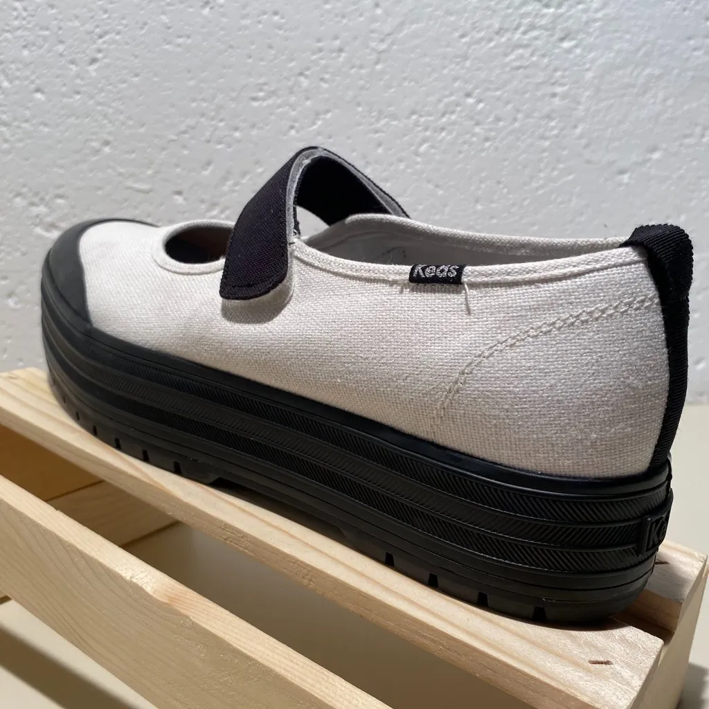 Keds Black and White Flats - Image 8