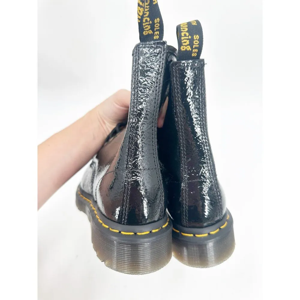 Dr. Martens Black 1460 Distressed Patent Boot NEW Size 6 - Image 5