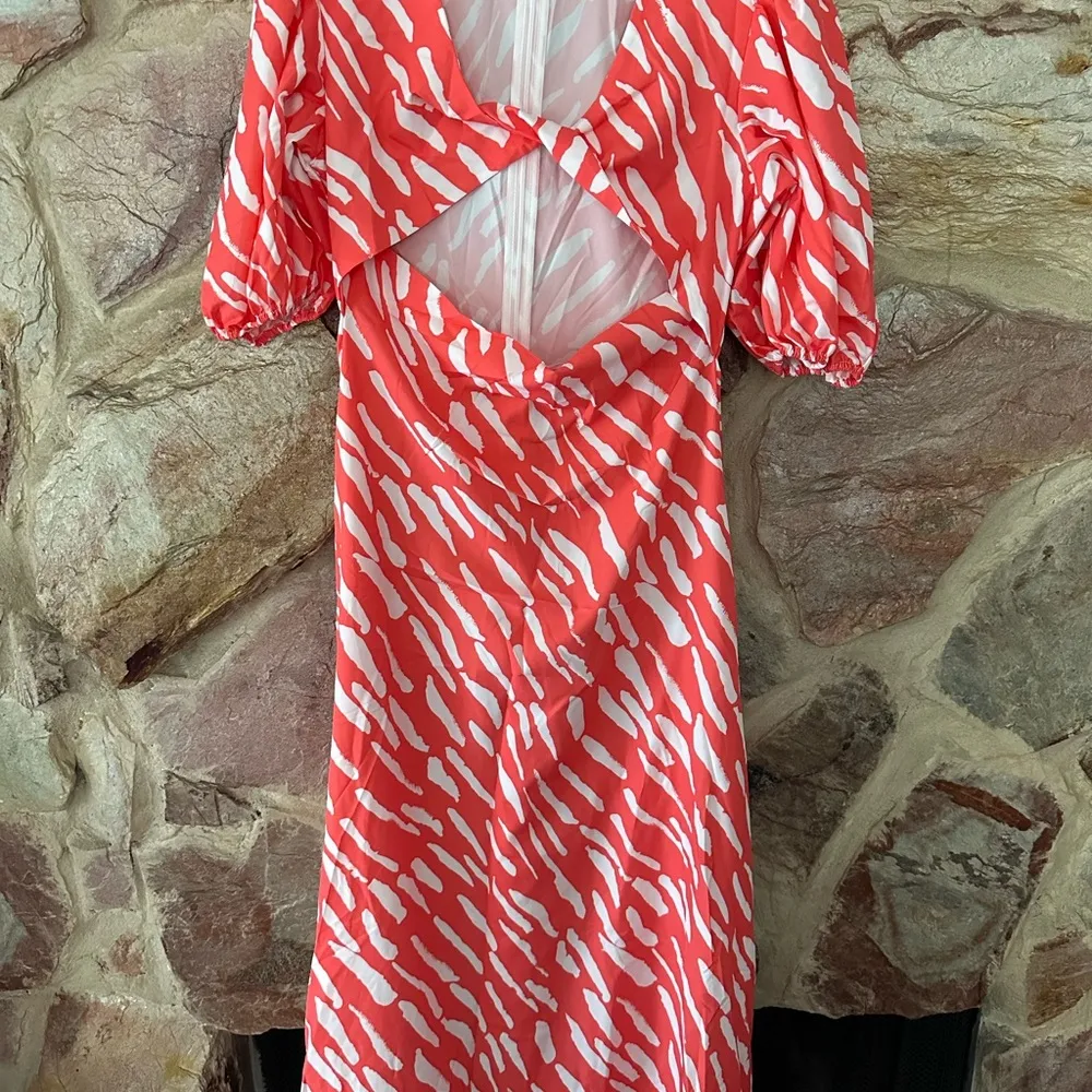Commense Stripe Pattern Cutout Long Dress size L Orange Size L - Image 3