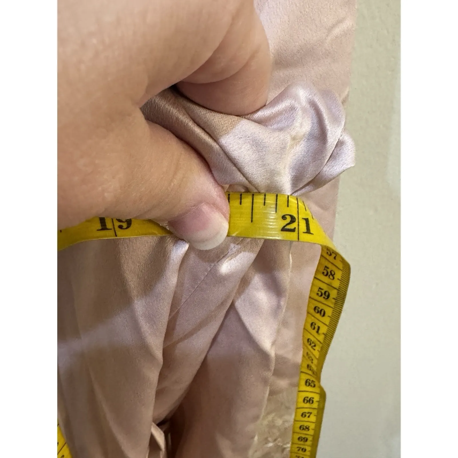 FLORA NIKROOZ Rosa Lace-Trim Satin Robe Size Medium Pink Embroidered - Image 11