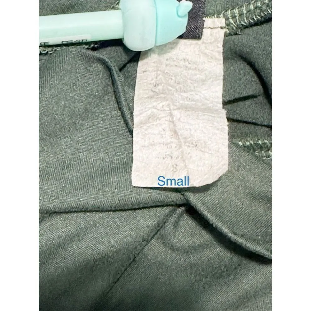 Women's Mock Neck Long Sleeve Ruffles Shoulder Crop Top Olive‎ Green Size Small - Image 9