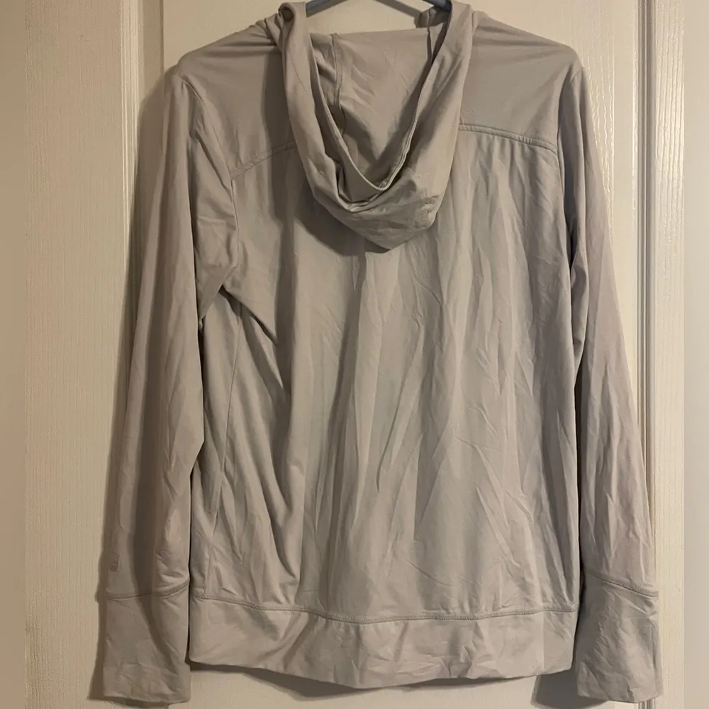 Kuhl Women’s Light Gray Zip Up Hooded Performance Jacket Medium Active Athletic - Image 2