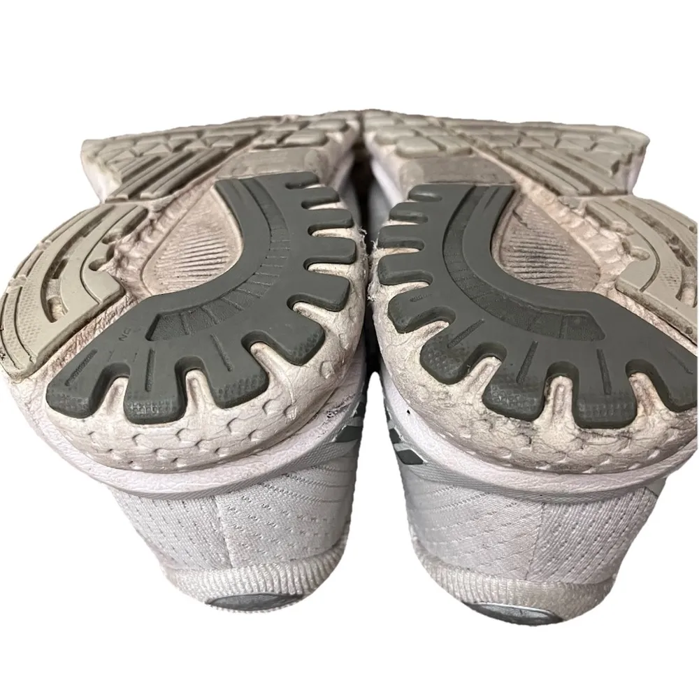 Brooks Adrenaline GTS 20 Women Running Shoes White Cushion Stability EU42  US10 - Image 4