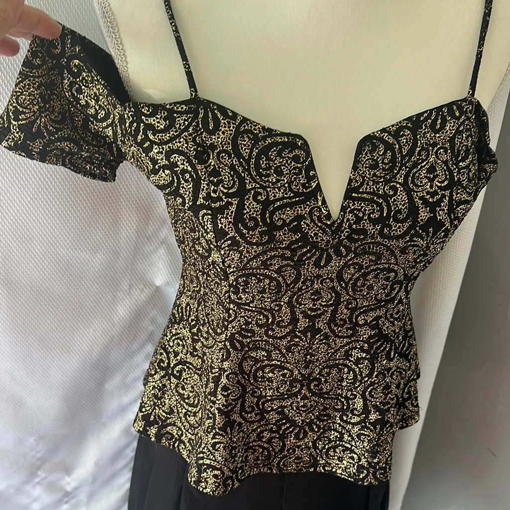 A'gaci Gold and Black Embellished Blouse - Image 7