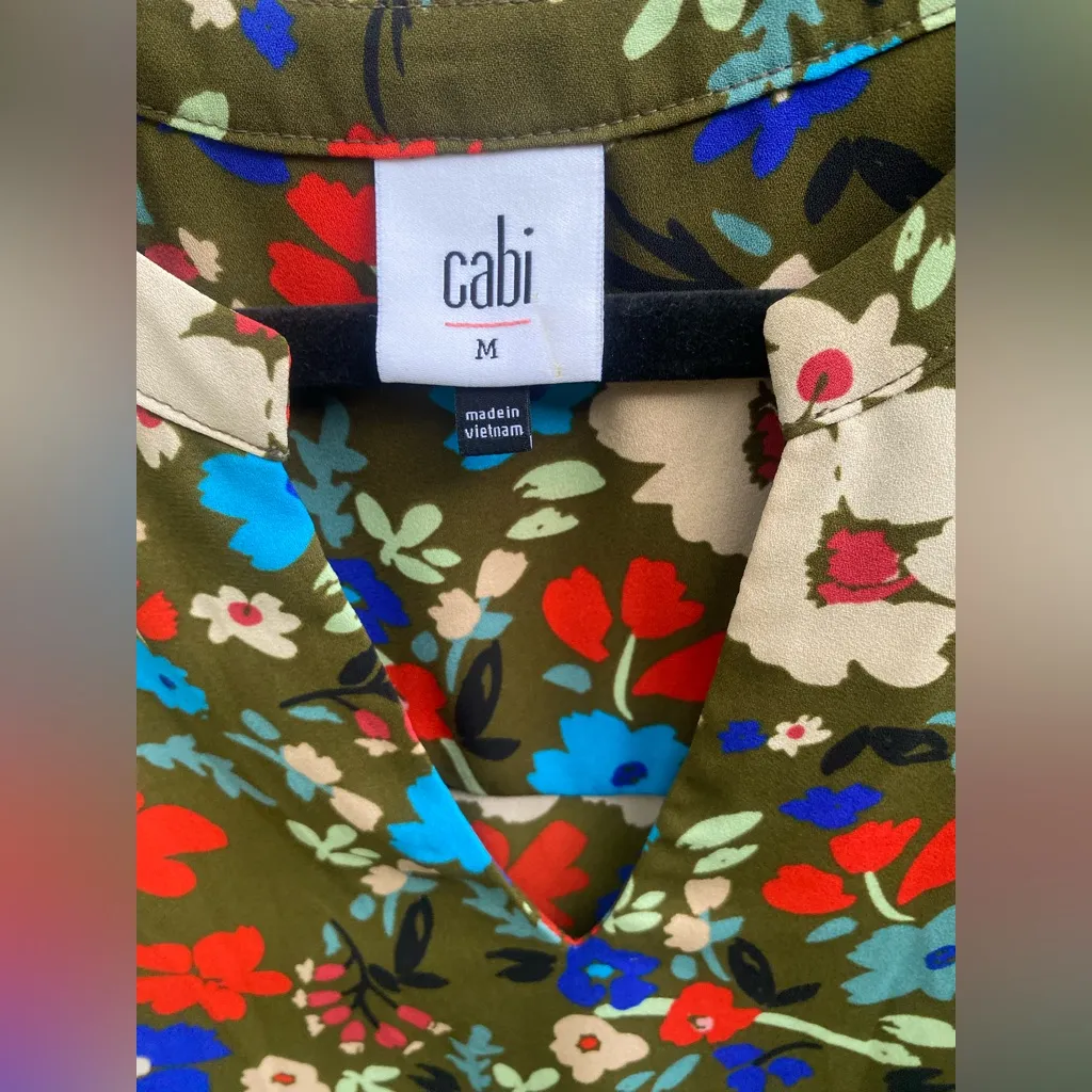 Medium Cabi Wild Flowers Print Chiffon Sleeveless Shirt, Blouse, Top, Tunic - Image 5