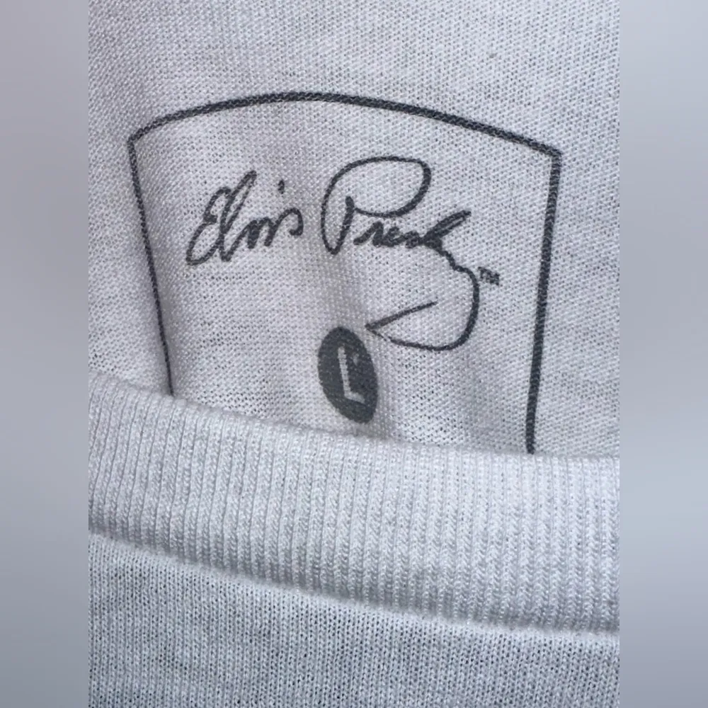 NWT ELVIS PRESLEY Tee - Image 2