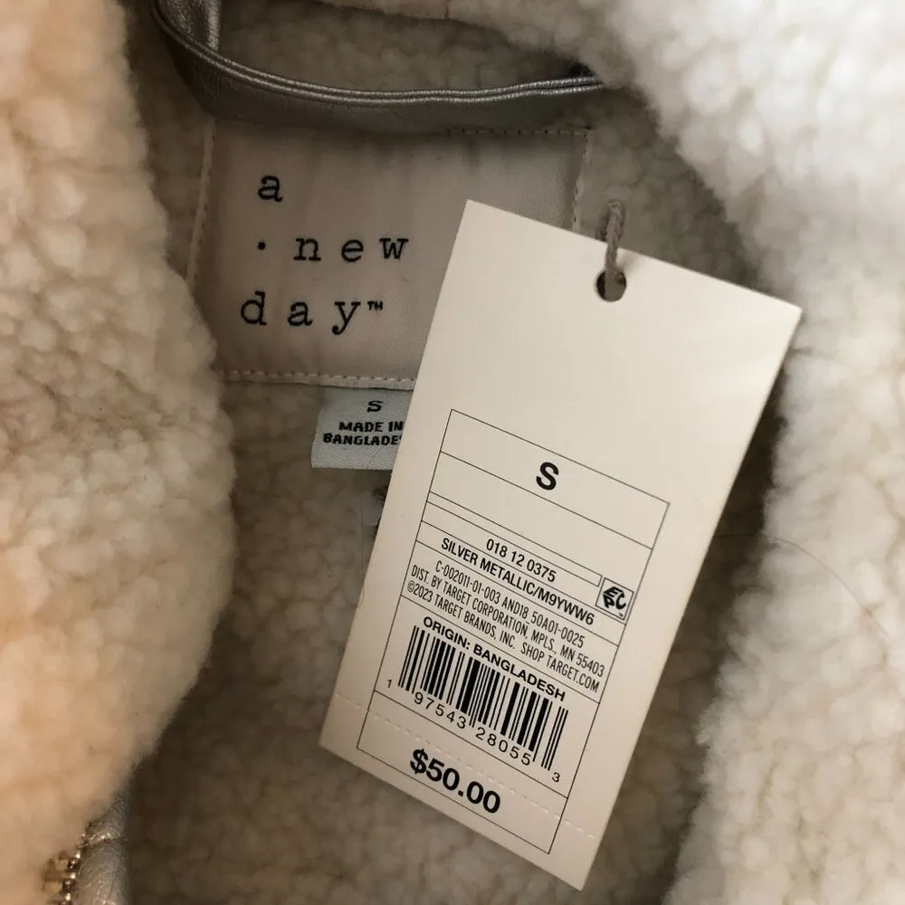 A New Day Metallic Faux Leather Silver Faux Fur Sherpa Lined Jacket Size XS - Image 5
