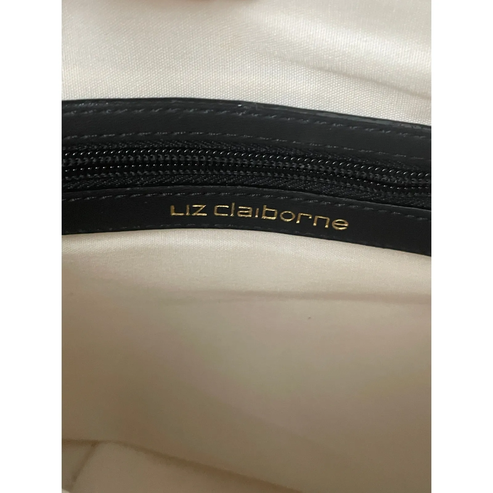 Liz Claiborne Cream Quilted Flap Satchel Bag Black Trim - Image 12