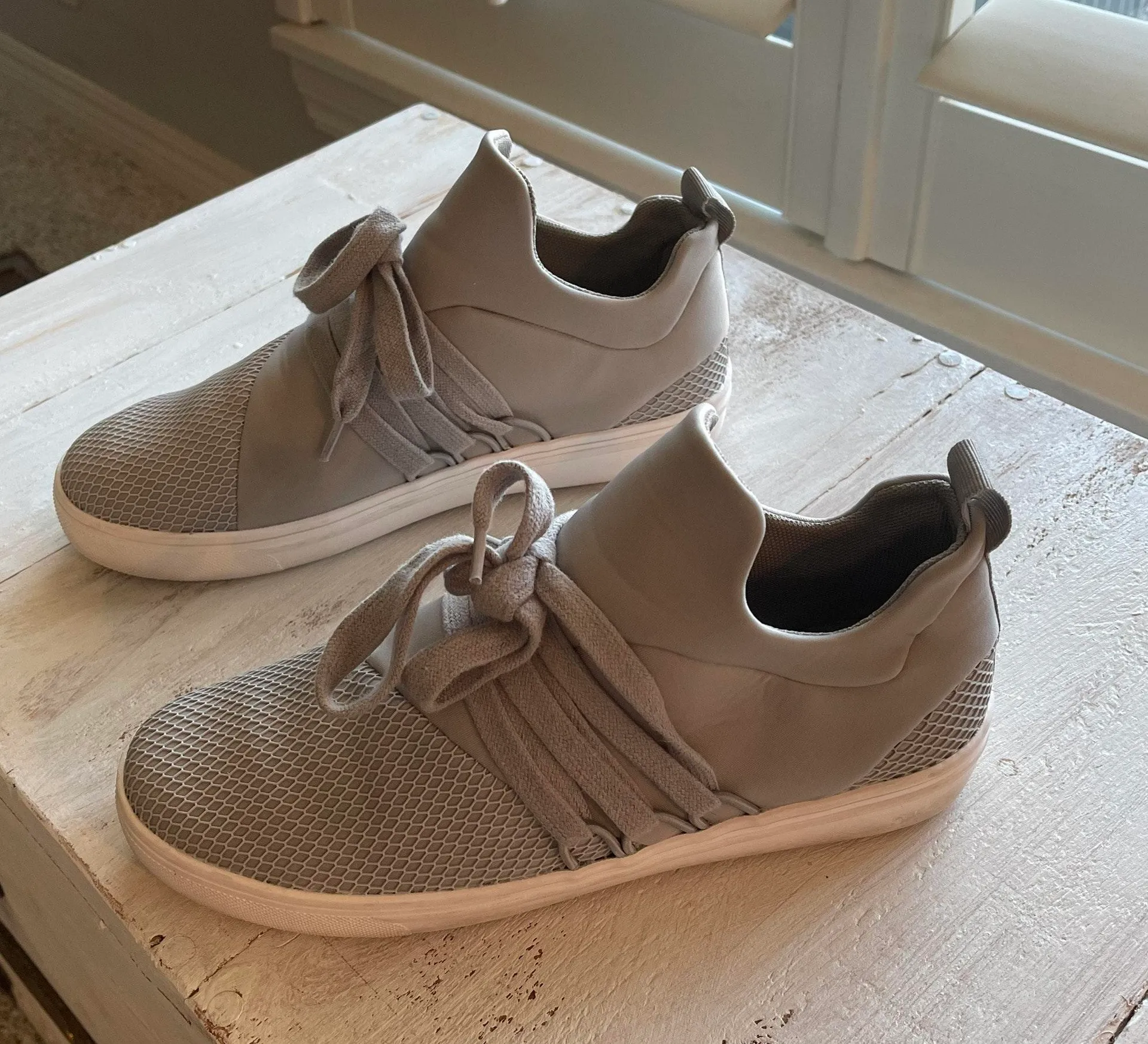 Steve Madden Sneaker - Image 6