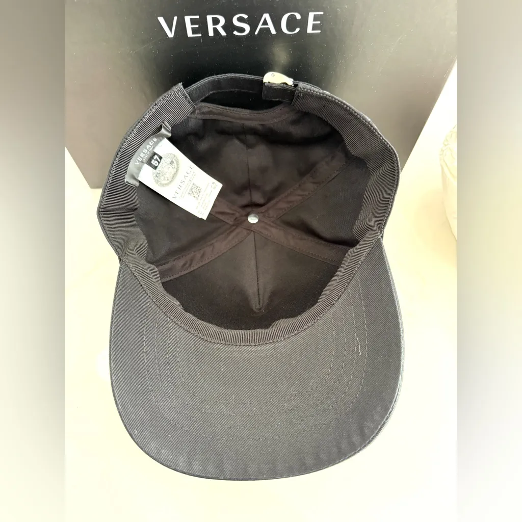 Versace Logo Embellished Baseball Hat - Image 7