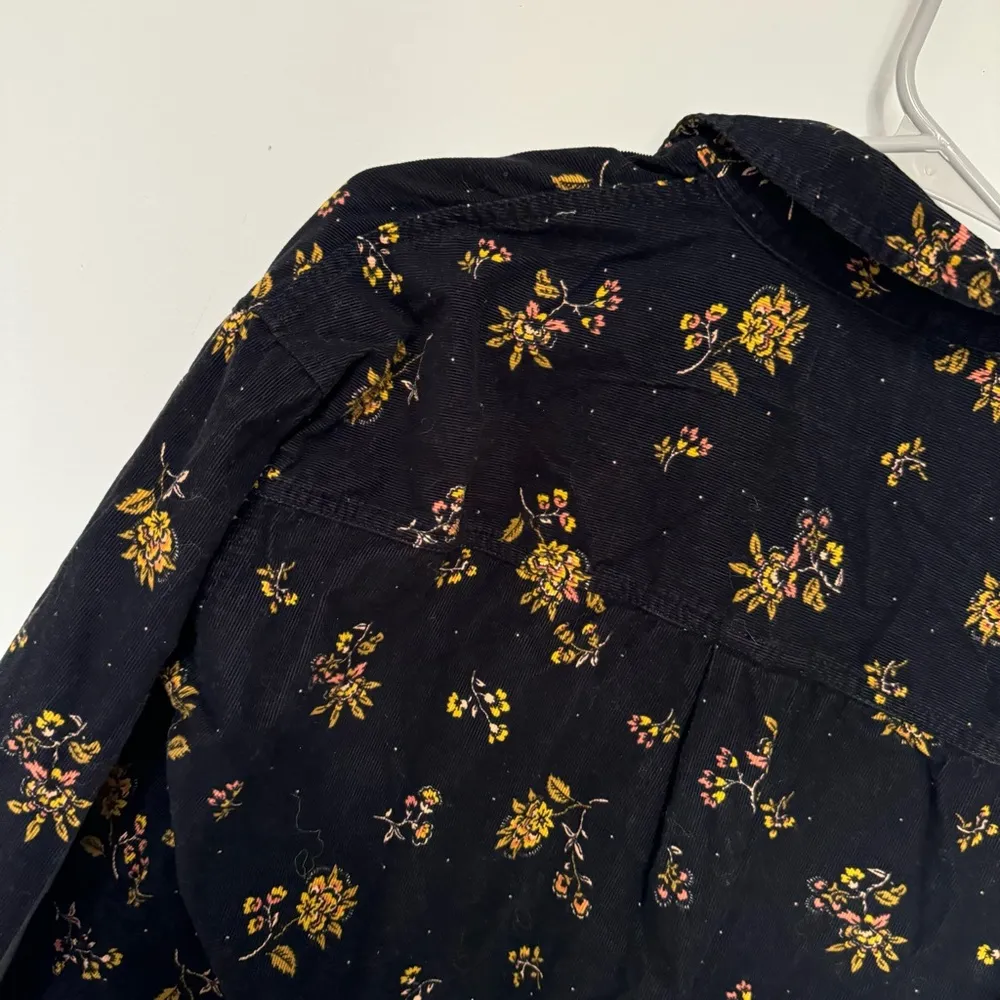 Madewell Corduroy Shirt Jacket in Fall Floral Button Down - Image 7