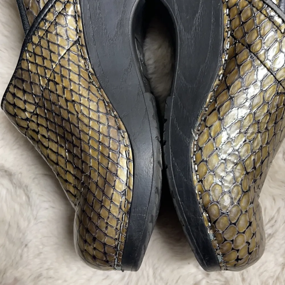 Sanita “Snakeskin” Clogs Size 38 (US 7 - Image 8
