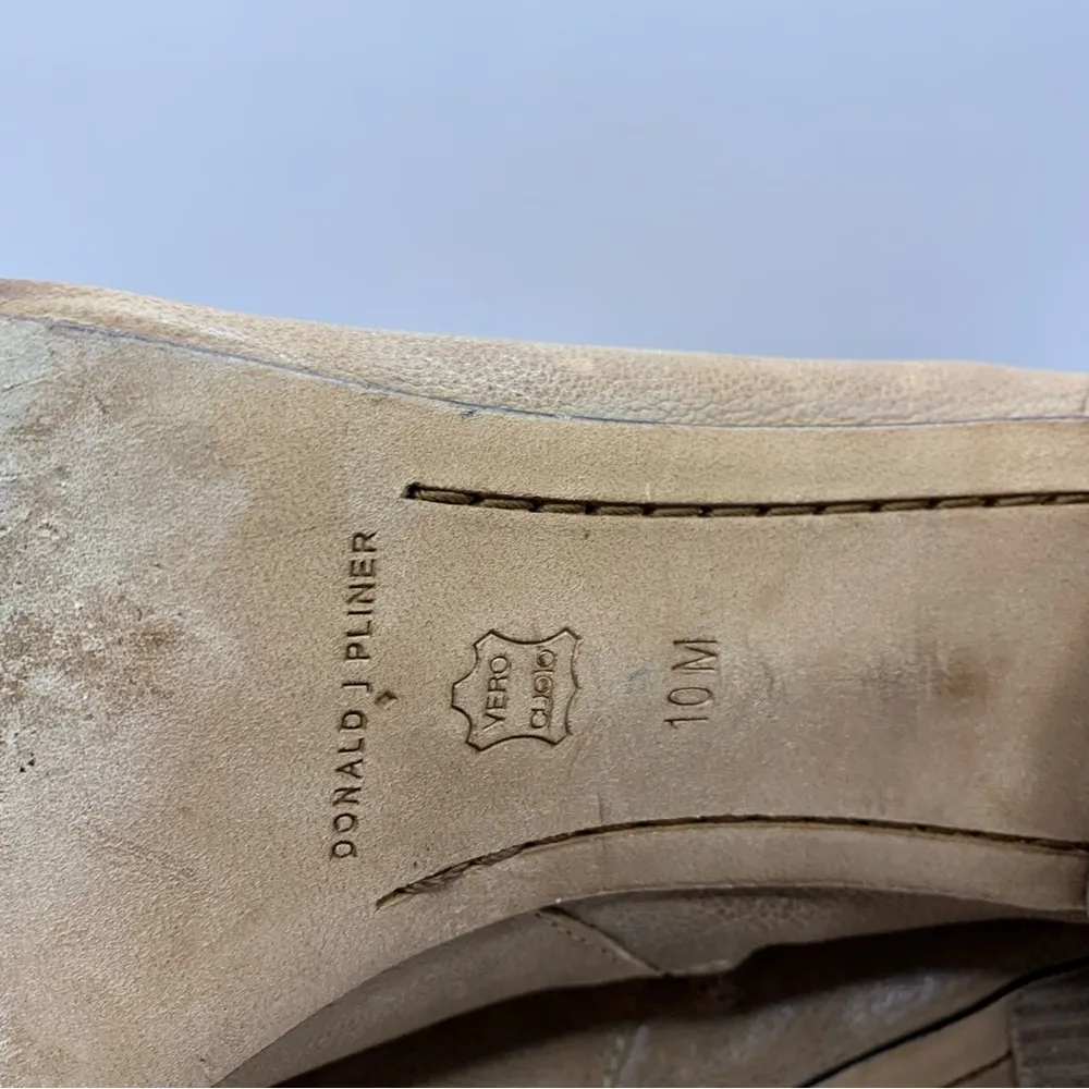 Donald Pliner Women's Greco Tan Leather Peep Toe Stacked Block Heel Booties 10M - Image 8