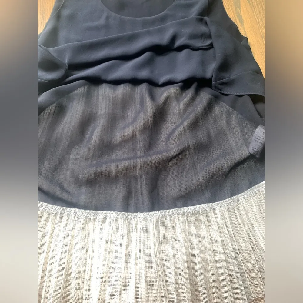 Elizabeth and James medium tank top - Image 4