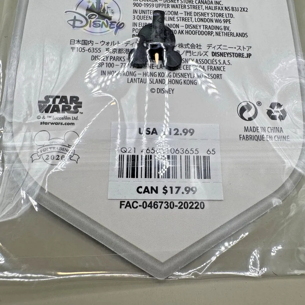 Disney Key Pin The Mandalorian Special Edition New - Image 4