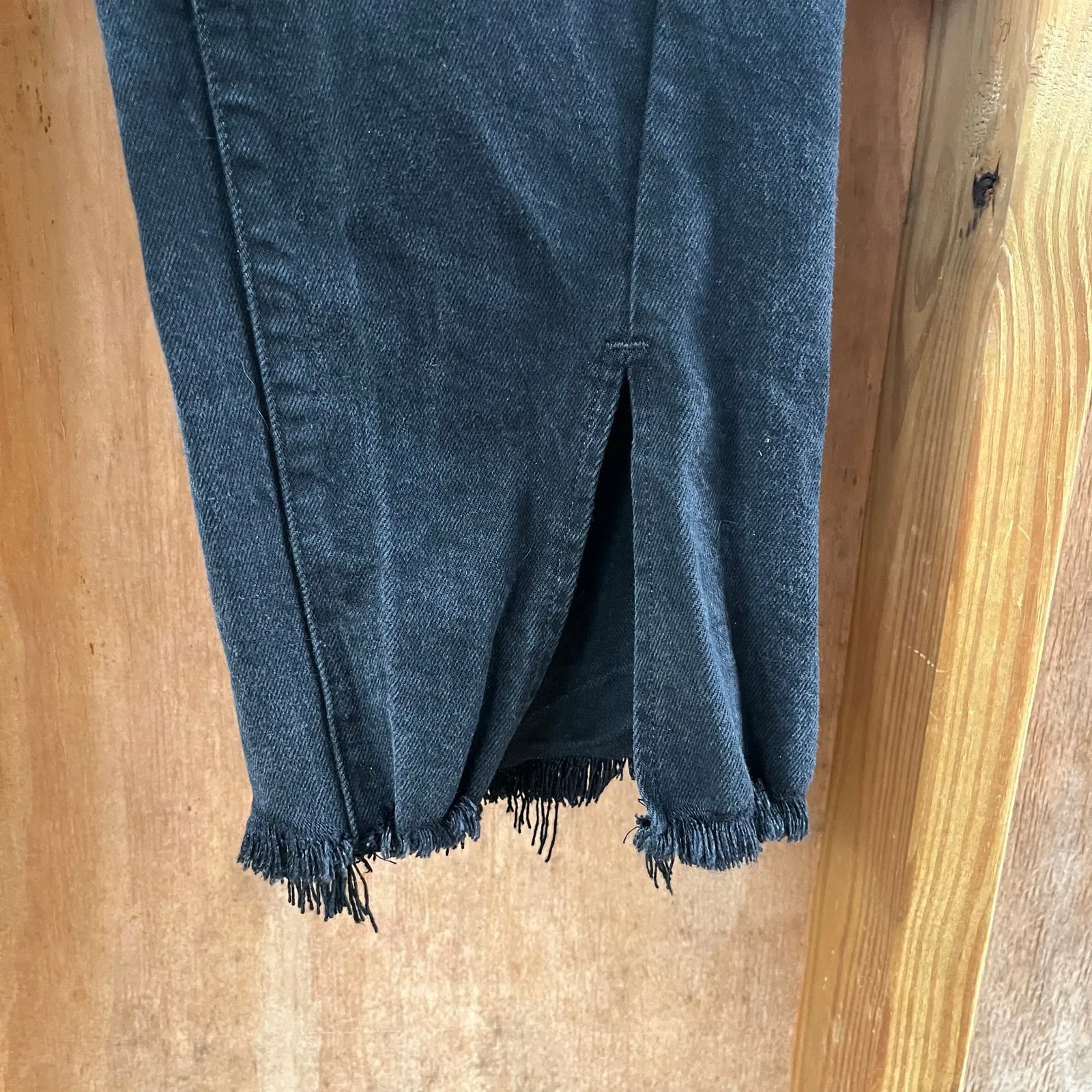 Good American Women's Good Boy Straight Leg Jeans Black Size 12/31. NWOT - Image 6