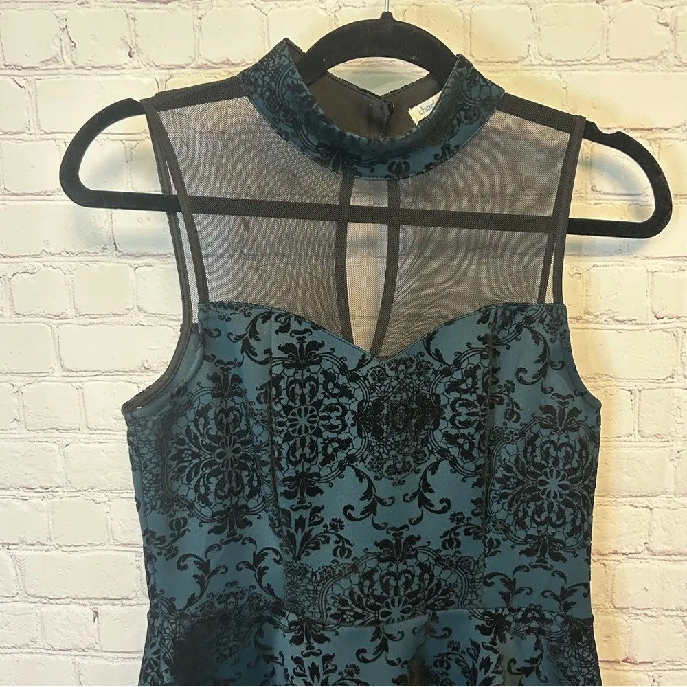Charlotte Russe Y2K vintage velvet burnout green, black mini dress size medium - Image 11
