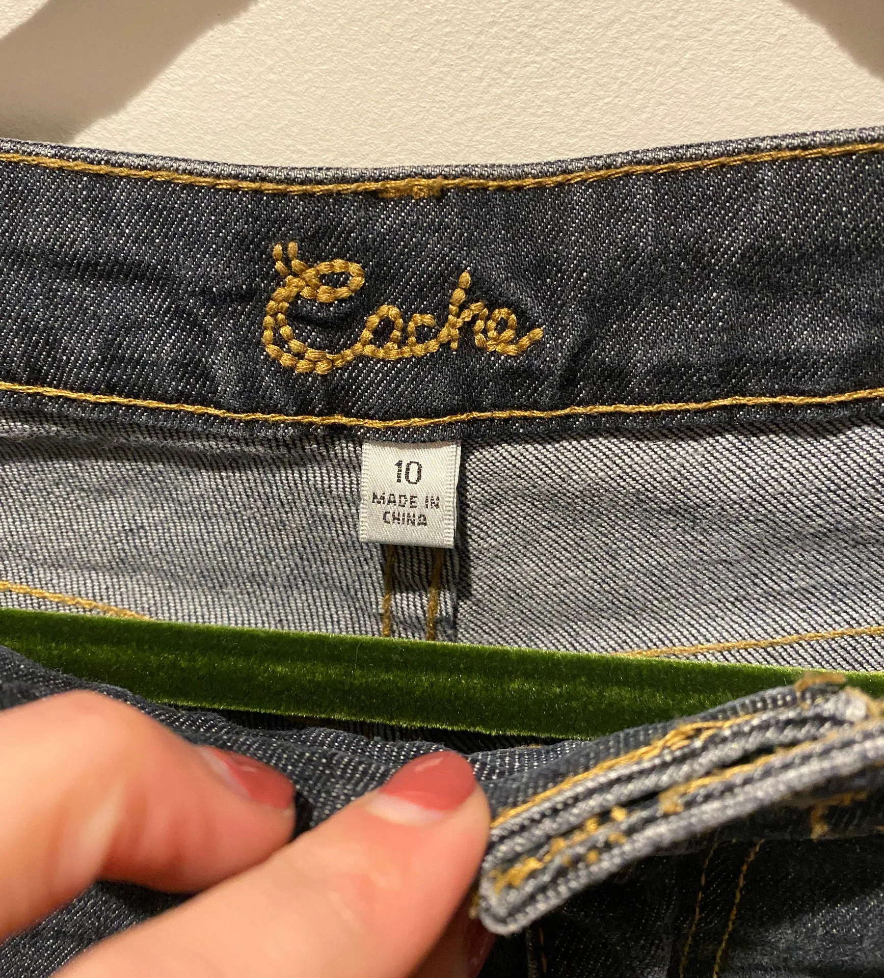 Cache Jeans - Image 4