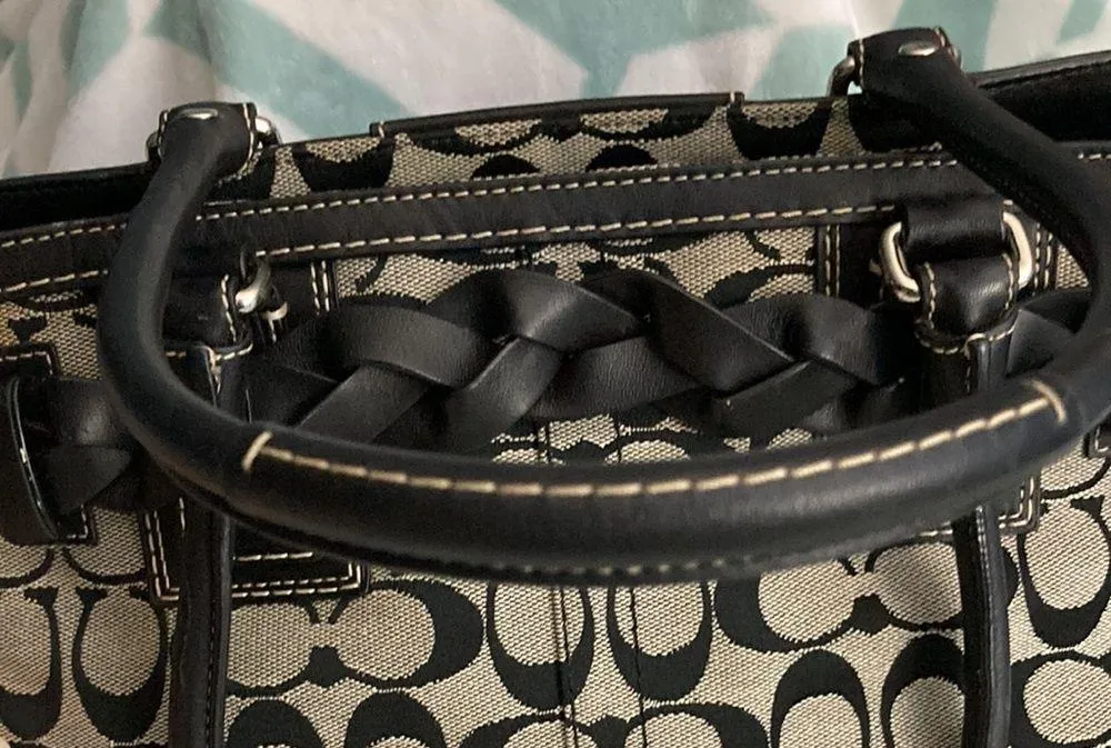 bag with leather trim and braiding. Great 12 1/2” L x 8 1/2” W x 8 1/2” D - Image 4