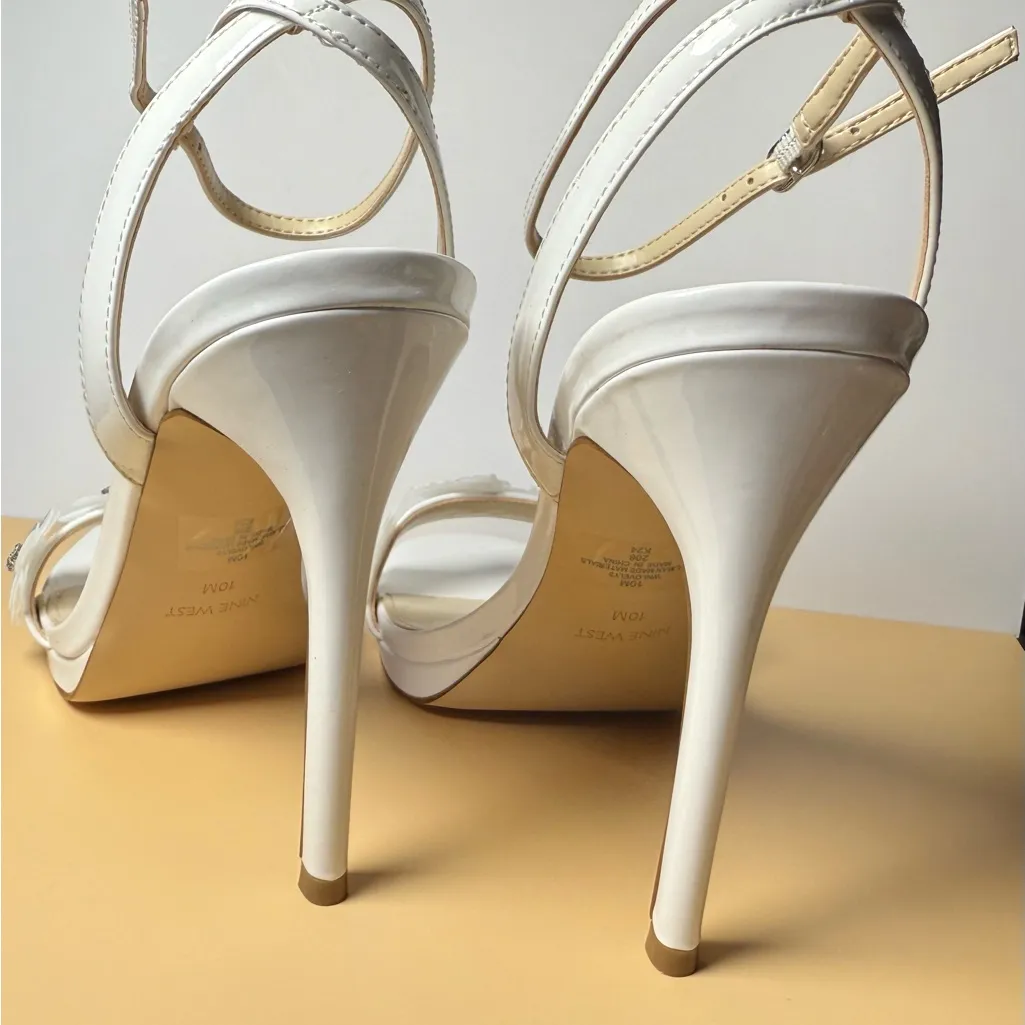 Nine West White Floral Embellished Heels - Image 6