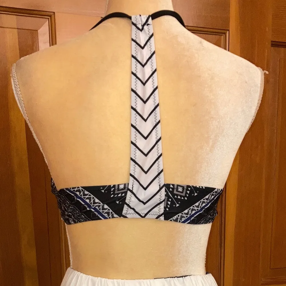 Nwt, Lavishly Paris Geometric Printed Halter Open Back Bikini Set, Size 6 Black - Image 9