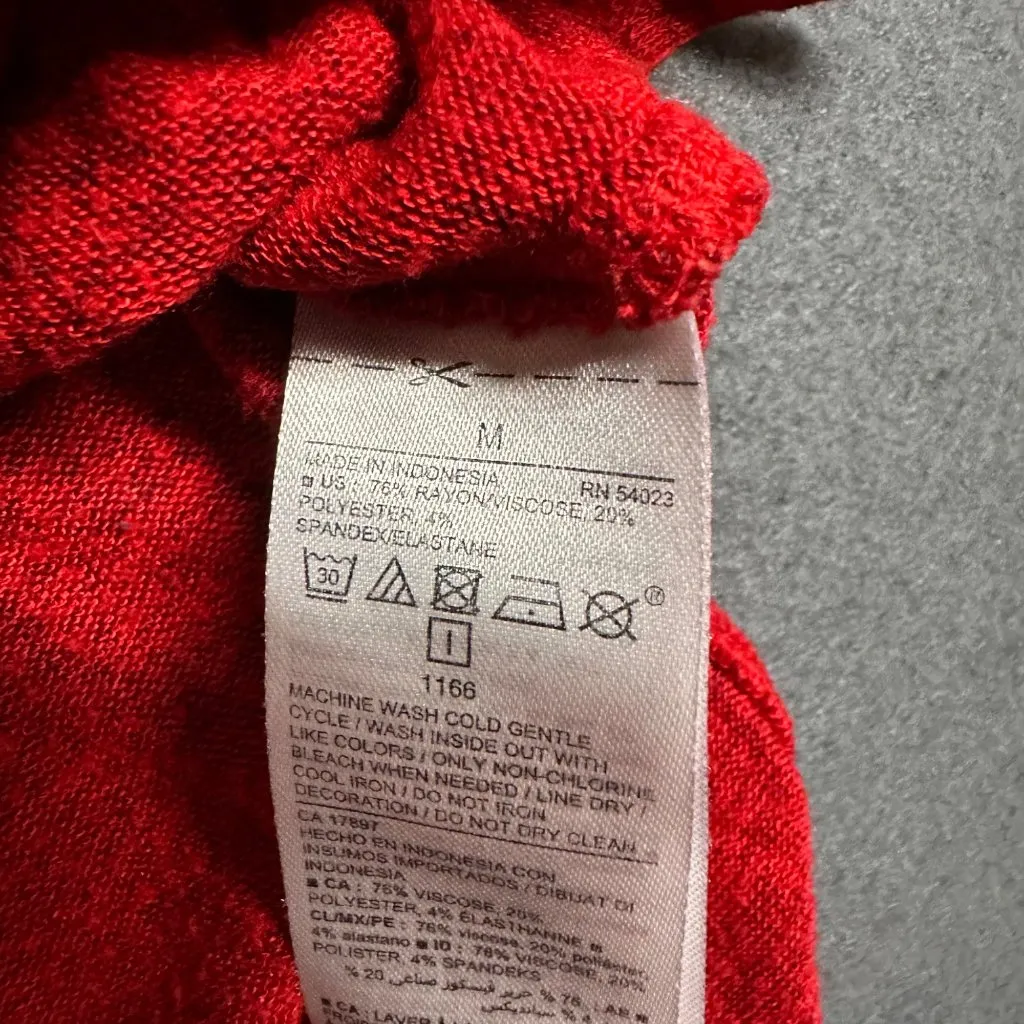 Old Navy Womens Medium Luxe Red Long Sleeve Round Neck Sweater‎ Split Hem Light - Image 7