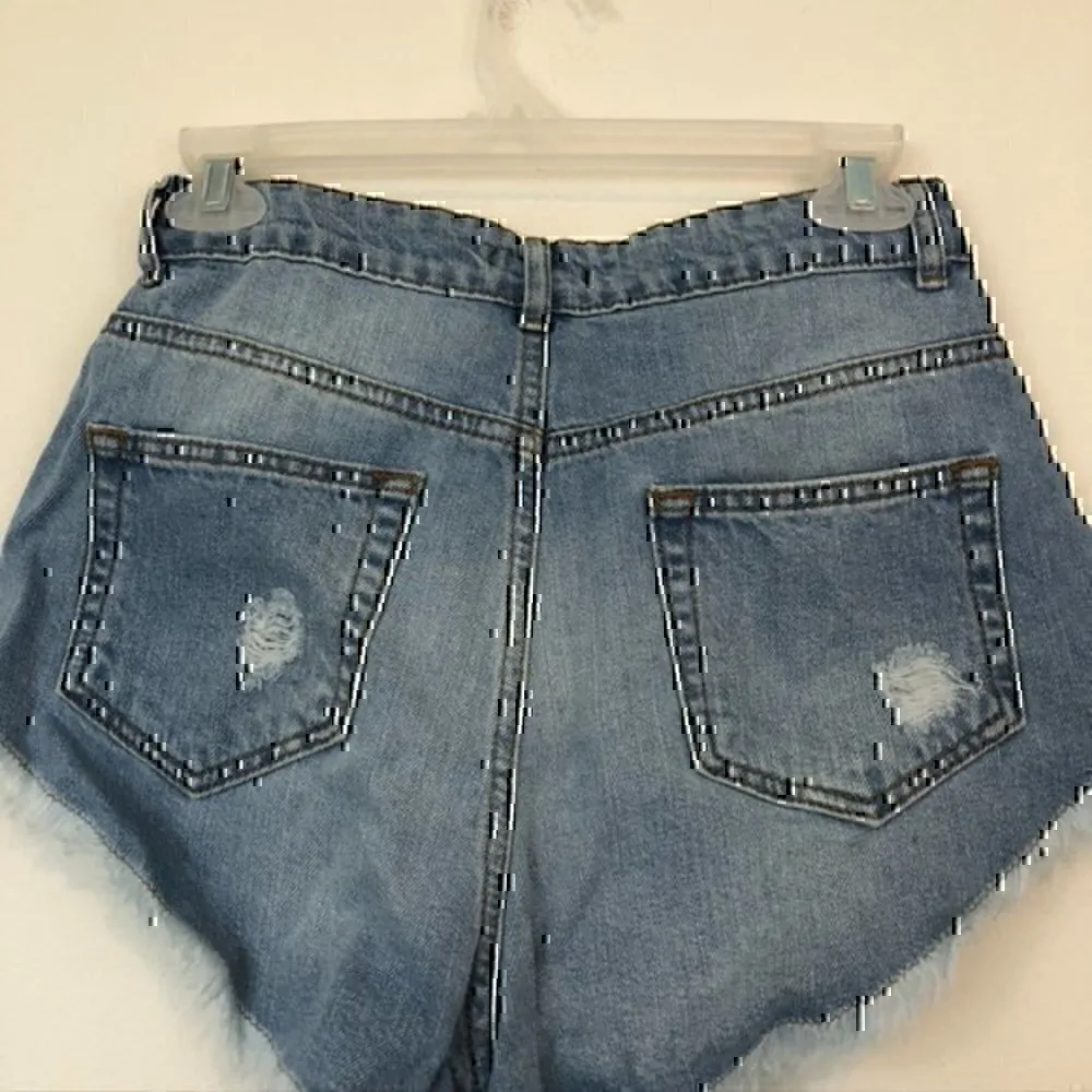 NEW NWT BOOHOO High Waisted Rise Extreme Frey Hem Denim Short Ripped PETITE 6P Blue - Image 9