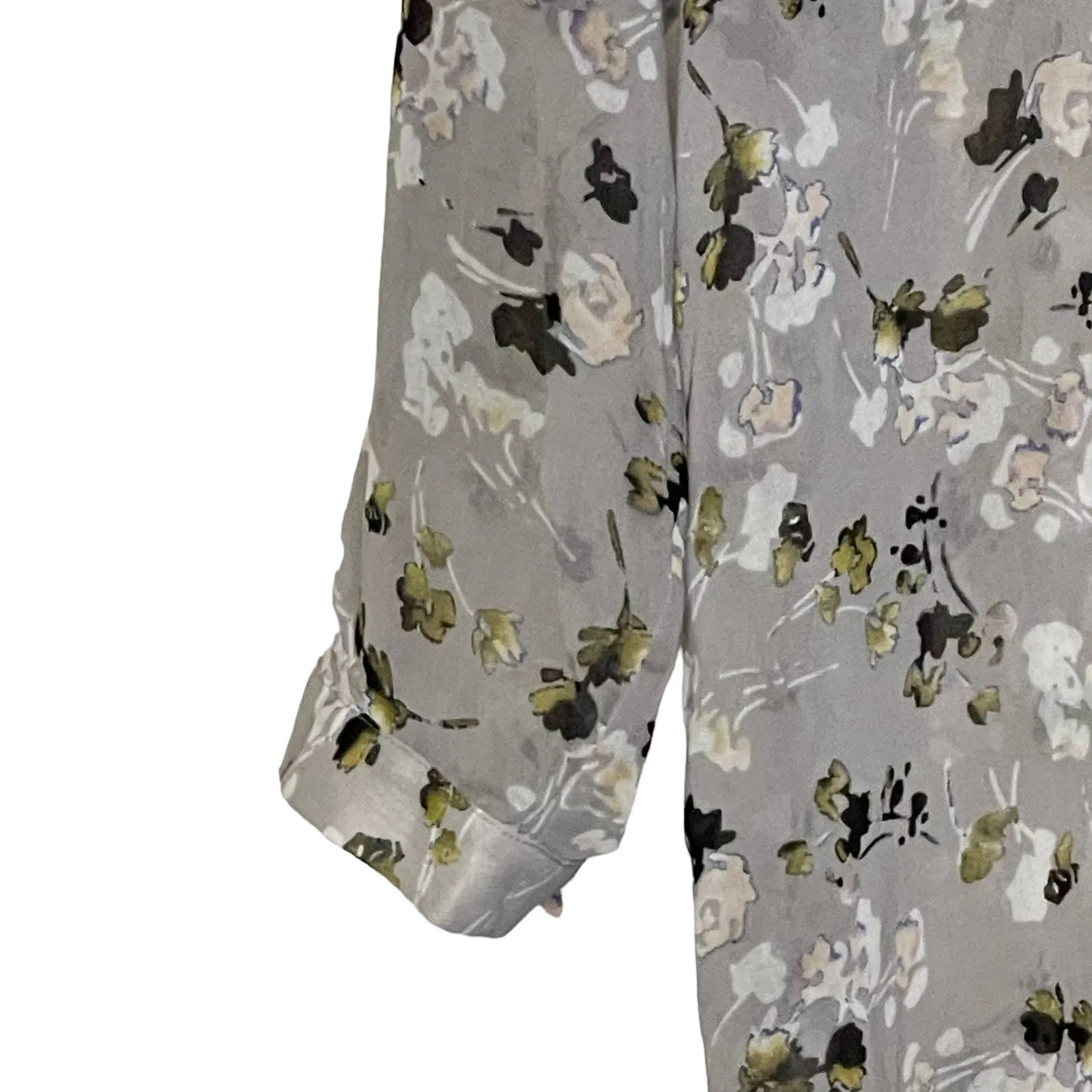 CAbi Blouse Size XS Gray Multi Floral‎ Pattern Womens Sheer Button Up Polyester - Image 4