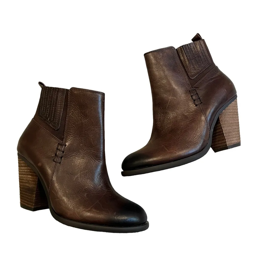 Vince Camuto Highland Chelsea Leather Ankle Boots, Sz 6.5 - Image 7