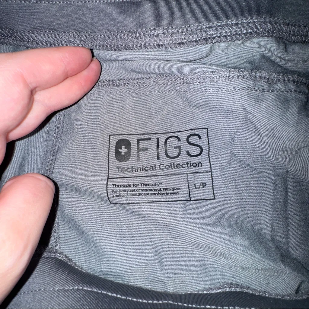 Figs Graphite Technical Collection Scrub Pants - Image 5