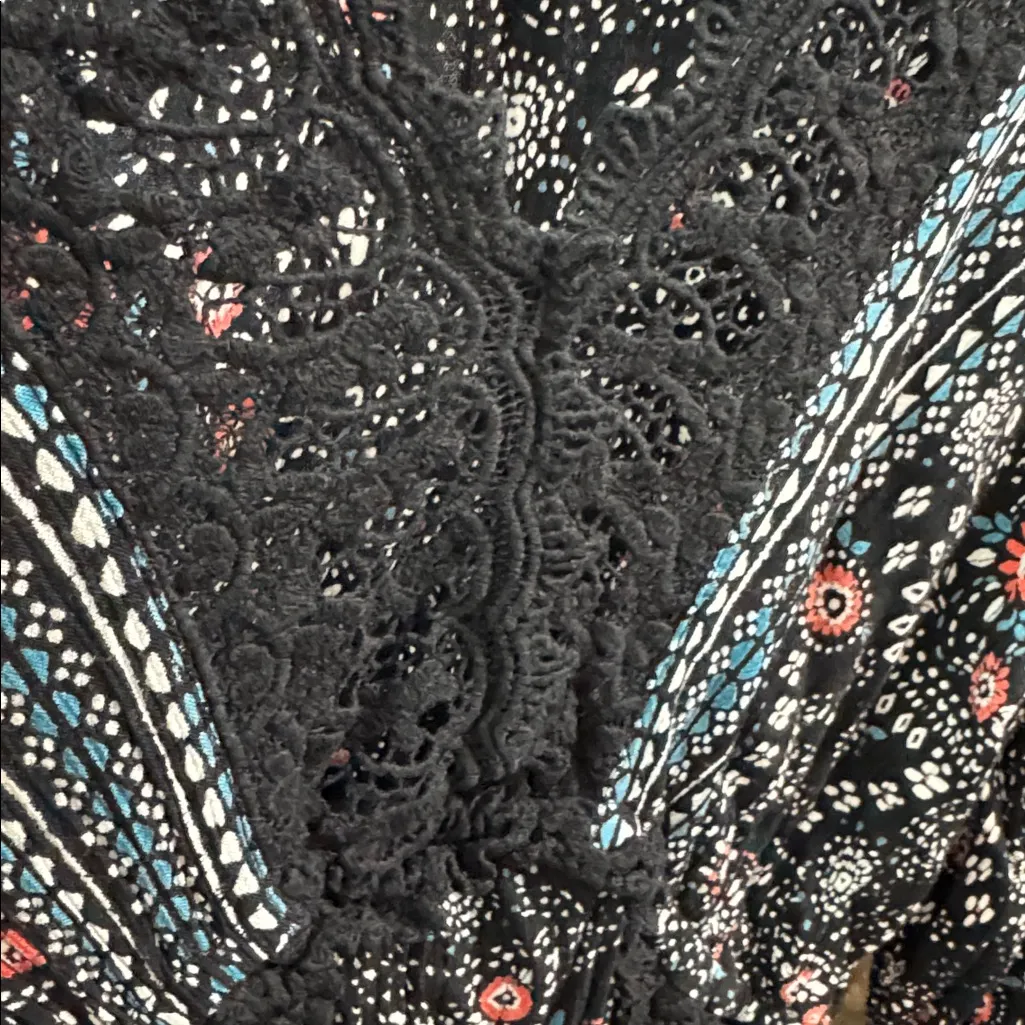 ANGIE Black Floral Embroidered Blouse - Image 6
